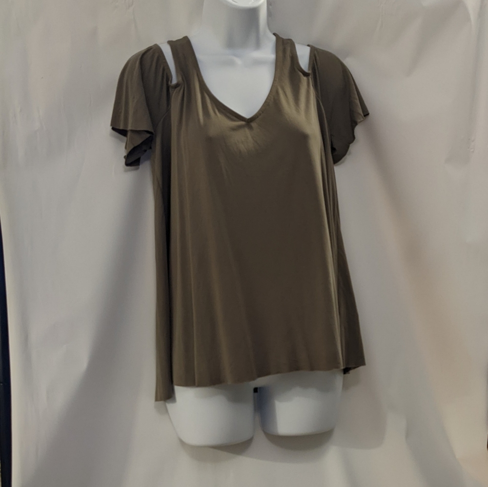 Women's Mod Army Green Cold-Shoulder Shirt, M
